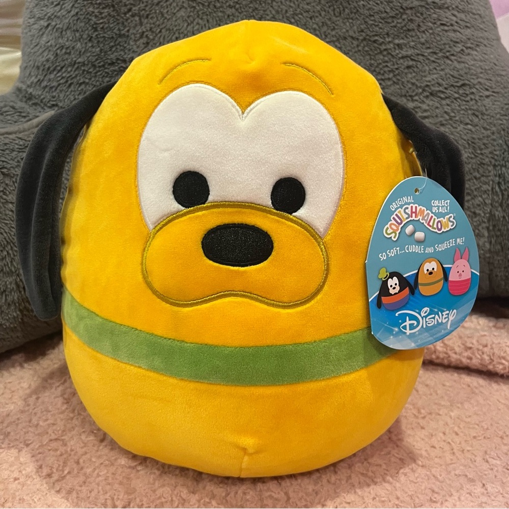 Disney Pluto Squishmallows 10” NWT